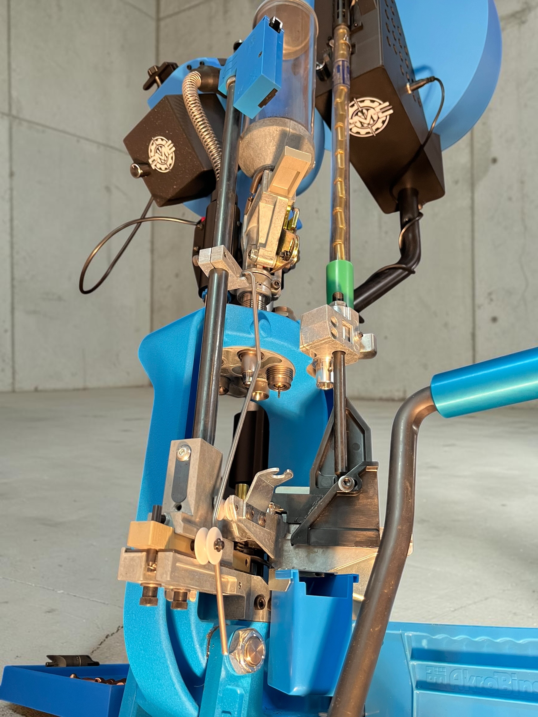 Case Feeder — gallery photo 4