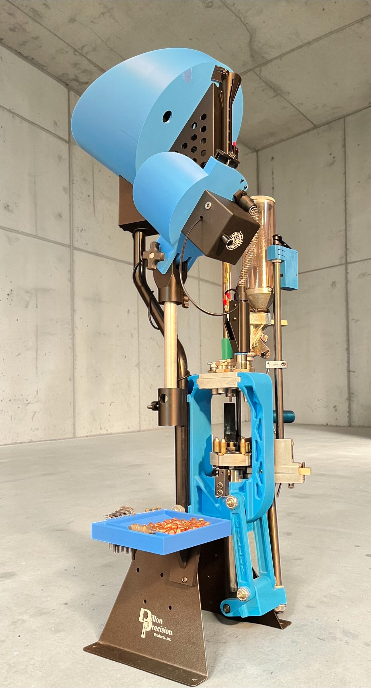 Case Feeder — main photo